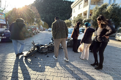 Fethiye’de Motosiklet ile Otomobil Çarpıştı: 1 Yaralı