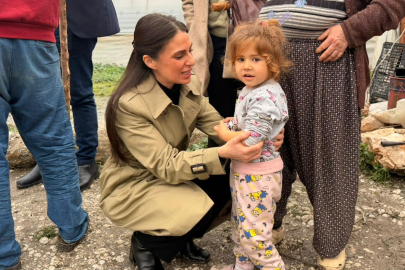 CHP'li Özcan Kumluova’da Hortum Zararını Yerinde İnceledi