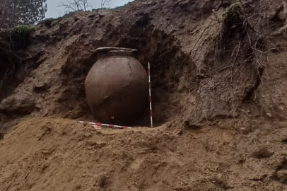 Denizli'de Orta Bizans dönemine ait tahıl küpü bulundu