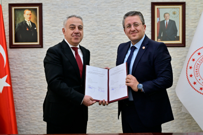 İzmir Tarım ve Orman İl Müdürü Akdoğan, göreve başladı