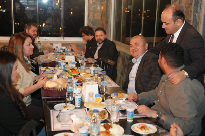 BAŞKAN AKDENİZLİ, İFTARDA MECLİS ÜYELERİ VE AİLELERİYLE BULUŞTU