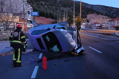 Denizli'de Trafik Kazasında 2 Kişi Yaralandı