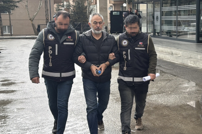 Adalet Bakanı'nın Tapu Kayıtlarını Sorgulayan İlçe Tapu Müdürü Tutuklandı