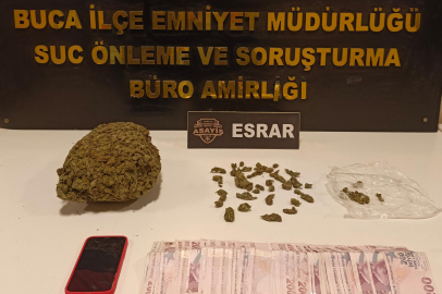 Buca'da Bir Evde 1 Kilo 72 Gram Esrar Ele Geçirildi