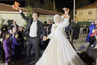 Kütahya'da Fanatik Çiftin Düğünü Şampiyonluk Kutlamasına Dönüştü