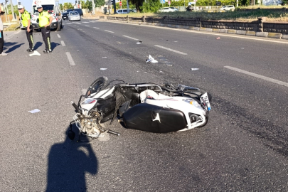 Nazilli'de Hafif Ticari Araçla Çarpışan Motosikletin Sürücüsü Yaralandı