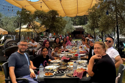 Anahtar Parti Fethiye Teşkilatı Pazar Kahvaltısında Buluştu