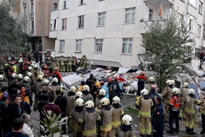 Maltepe’de 7 Katlı Binanın 3 Katı Çöktü: 5 Kişi Kurtarıldı